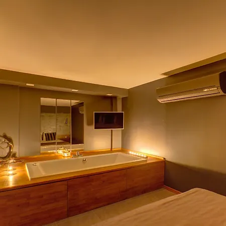 Galano Hotel 2*